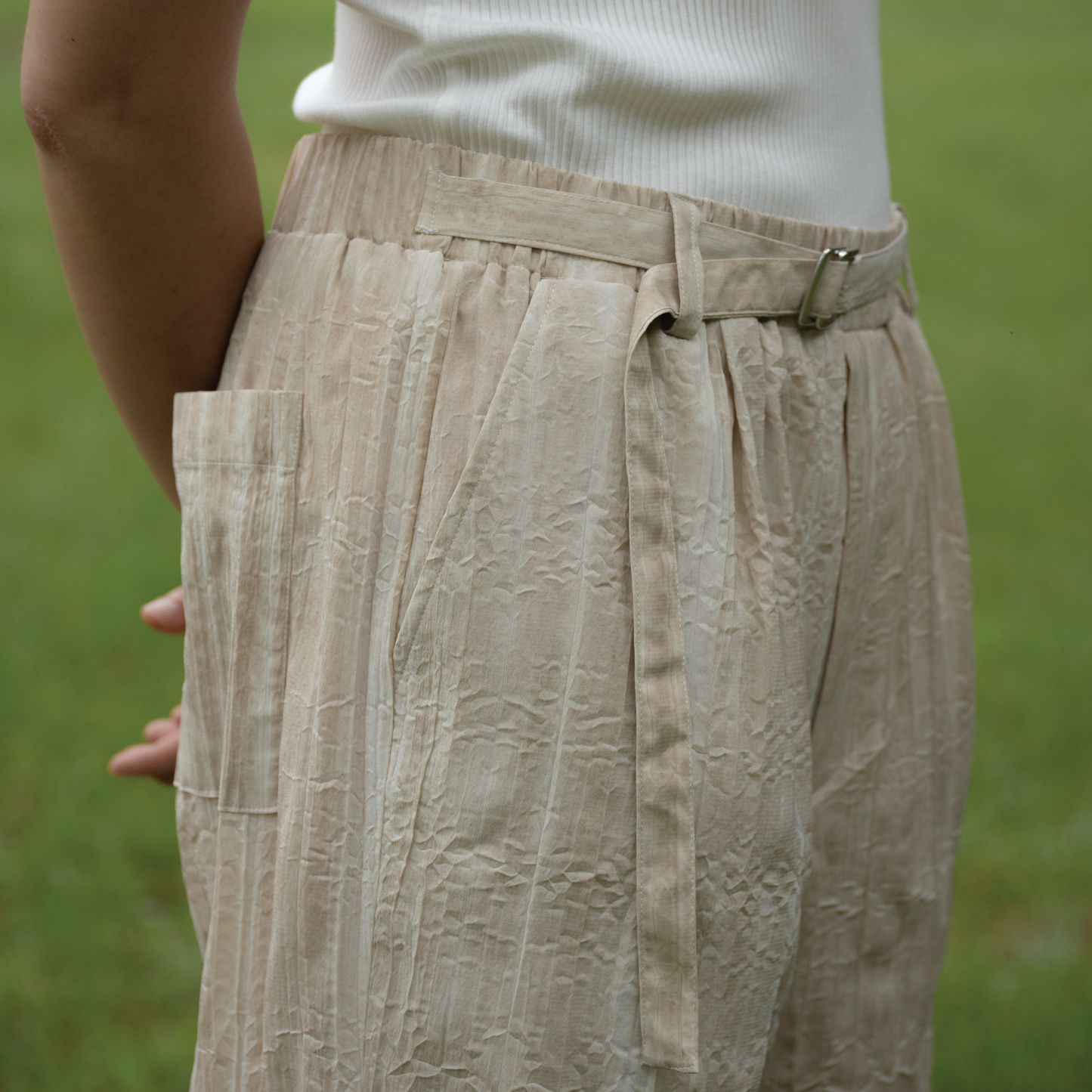 Oakes2 Textured Trousers | Wheat